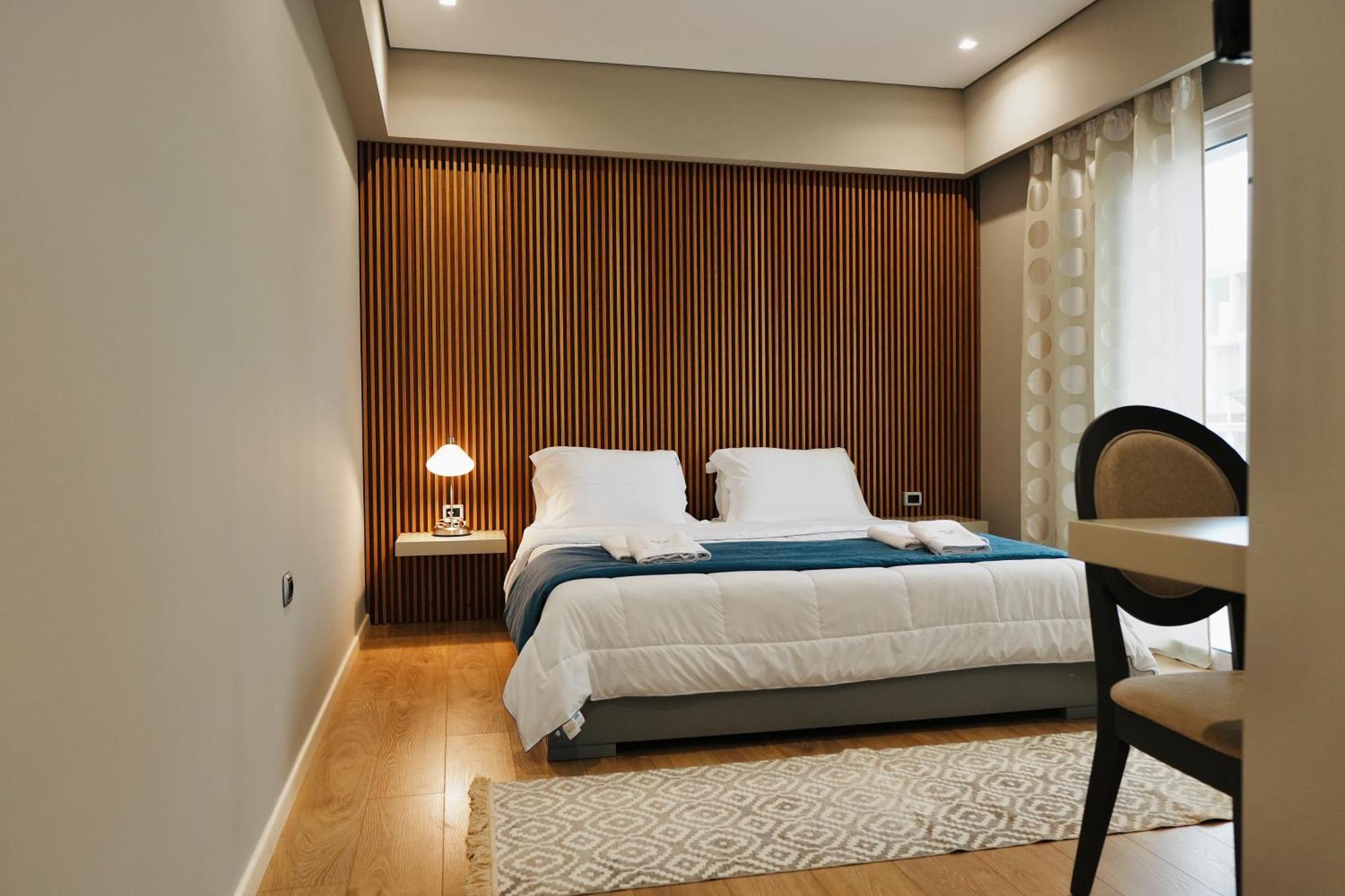 Hotel Blue Sky Sarande Exterior photo
